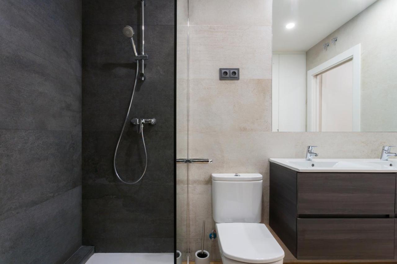Appartement Apa 23678 à Madrid Extérieur photo