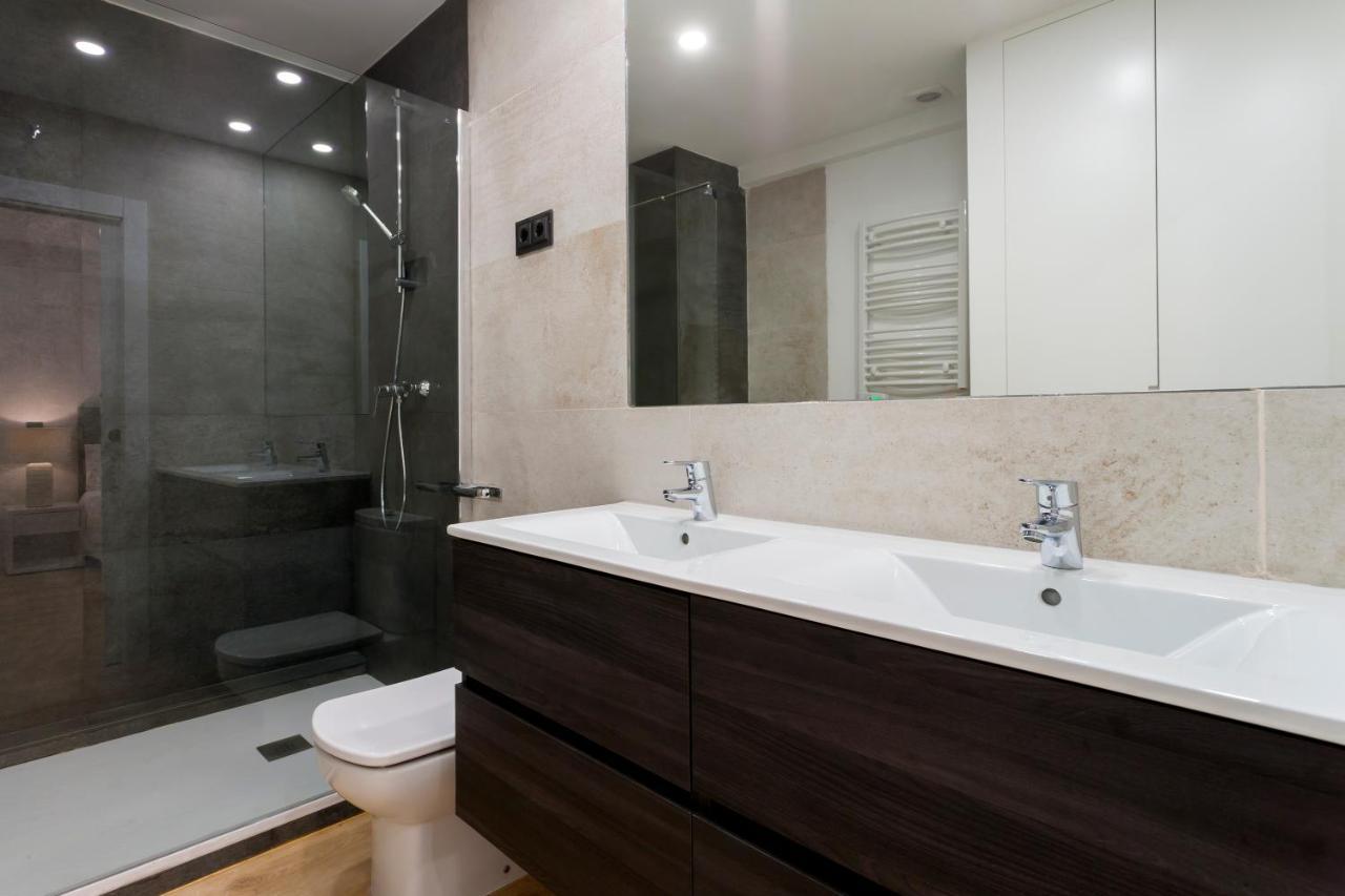 Appartement Apa 23678 à Madrid Extérieur photo